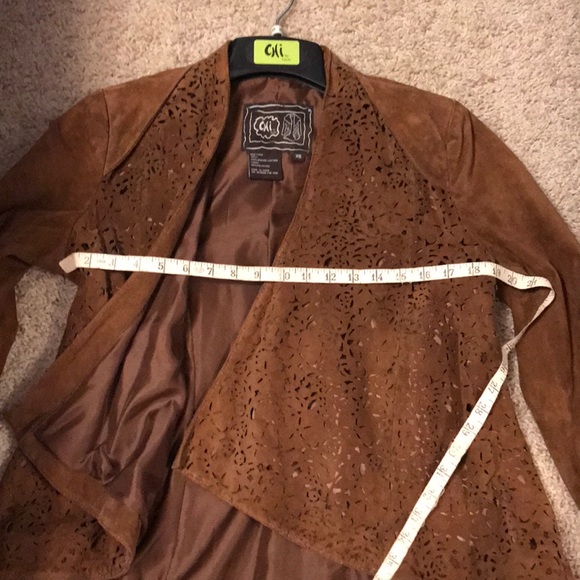 Chi by Carlos Falchi brown suede cut out - Picture 8 of 8